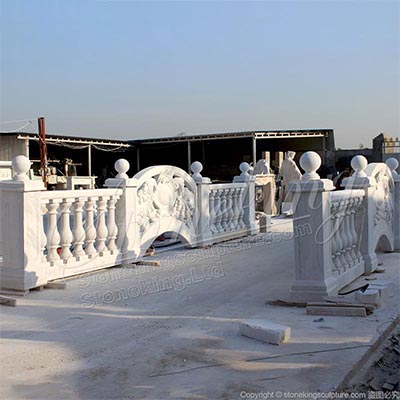 Factory Supplier Outdoor Natural White Marble Balustrade Railing for sale 