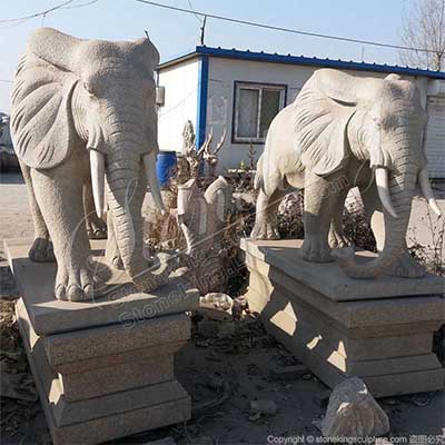 Wholesale Outdoor Large Granite Stone Elephant Statue for Garden Decor for sale 